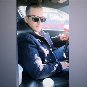 Meet your Posher, Alan